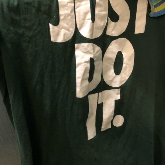 **NEVER WORN** NIKE BASKETBALL JERSEY + NIKE JUST DO IT T SHIRT - Picture 3 of 7